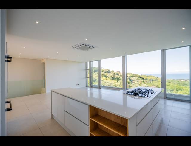 4 BEDROOM TOWNHOUSE FOR SALE IN LA LUCIA RIDGE